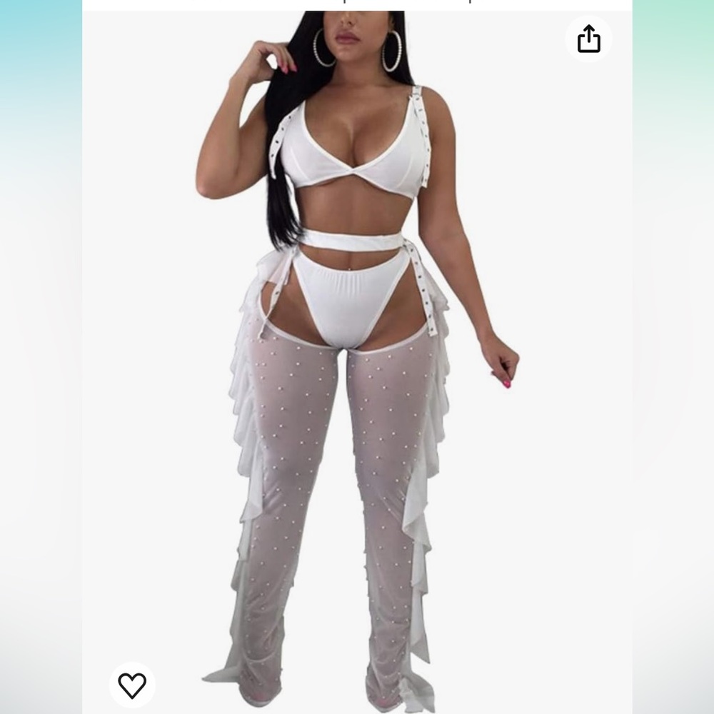 Sexy 2piece outfit with pearls